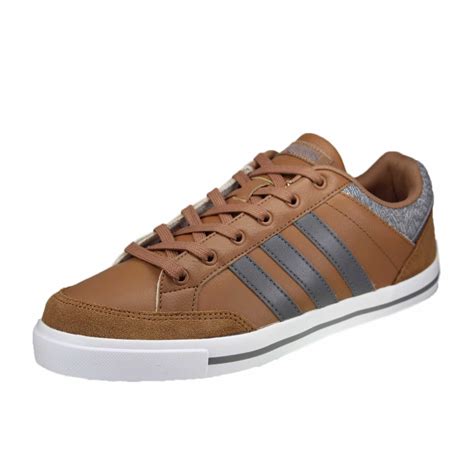 ADIDAS NEO Sneaker 38,5 in Braun 